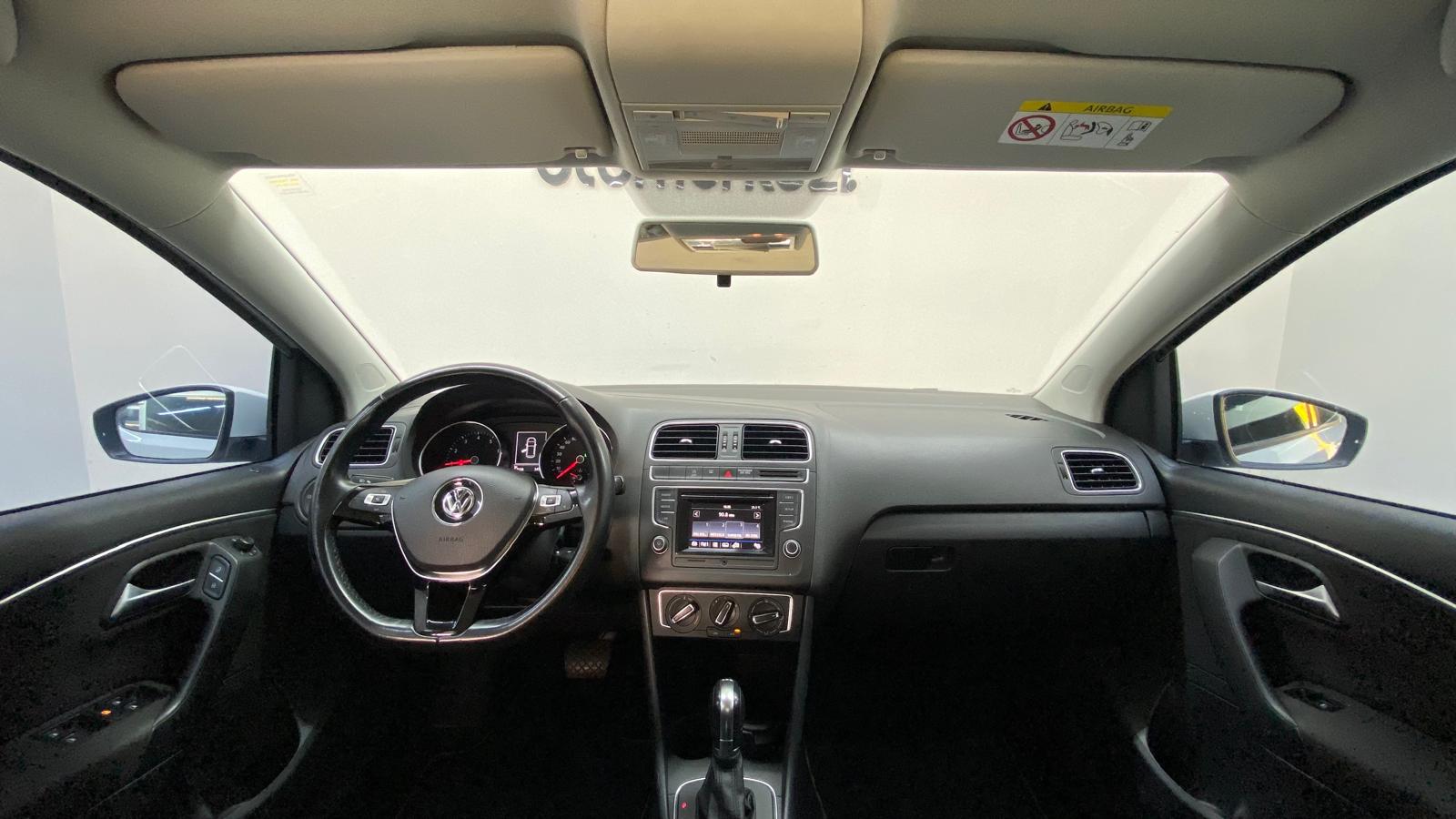 VOLKSWAGEN POLO 16